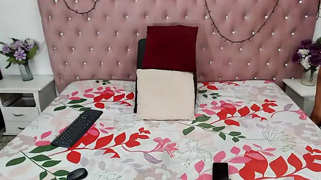 Snapshot of AvrilBennettx chatting on 24, 6, 2026 AvrilBennettx online show from 24, 6, 2026