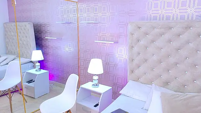 Diamond Isel online show from 30, 5, 2026