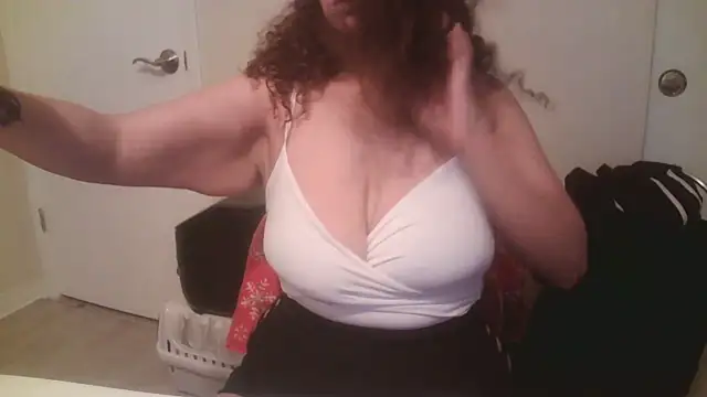 Snapshot of sugarbaby1818 chatting on 8, 5, 2026 sugarbaby1818 online show from 8, 5, 2026