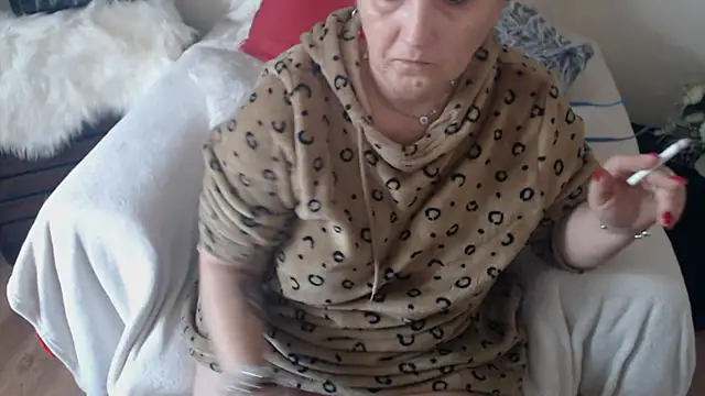 Divineblond online show from 10, 3, 2025