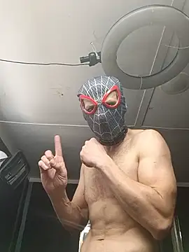 bwcloverboy2 online show from 19, 5, 2026