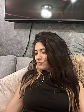 Snapshot of AshleyyHall chatting on 11, 7, 2026 AshleyyHall online show from 11, 7, 2026