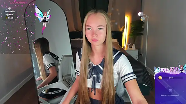Milana Sorrento online show from 19, 6, 2026