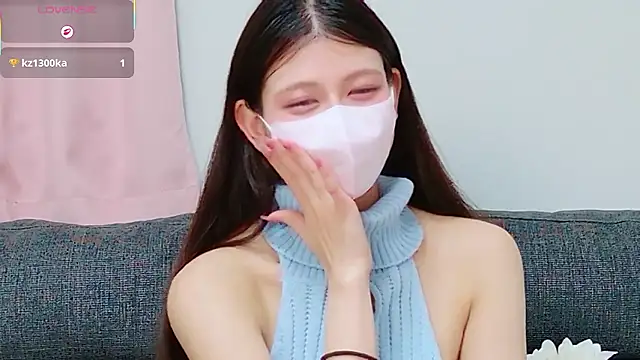 Lina caro  online show from 25, 4, 2026