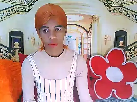 Snapshot of EbonySweetPeach chatting on 6, 5, 2026 EbonySweetPeach online show from 6, 5, 2026