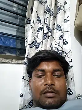 Snapshot of Gujju_here chatting on 24, 4, 2026 Gujju here online show from 24, 4, 2026