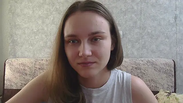 Snapshot of DolcezzaCream chatting on 5, 6, 2026 DolcezzaCream online show from 5, 6, 2026