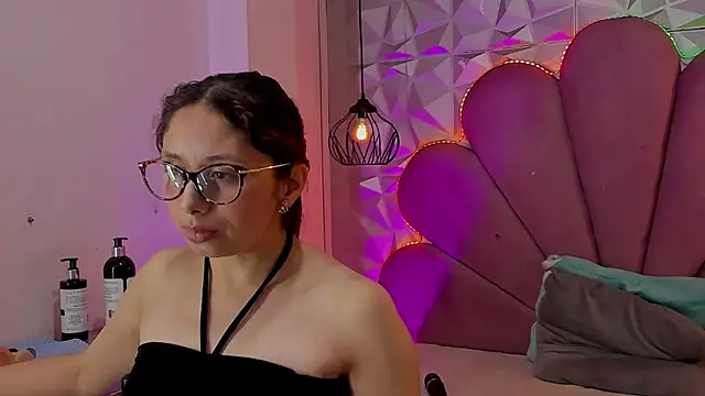 stephaniesun  online show from 29, 4, 2026
