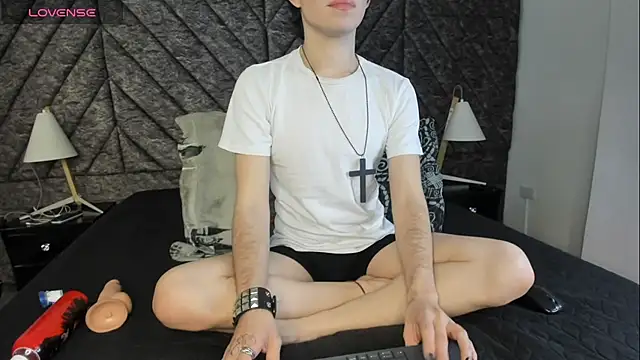 DemonFoxx online show from 17, 6, 2026