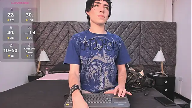 DemonFoxx online show from 15, 7, 2026