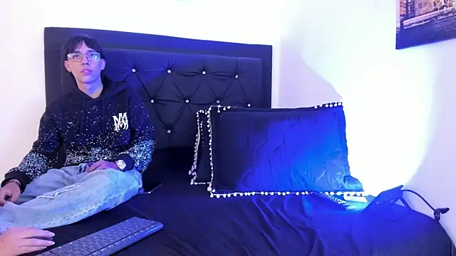 DANILO SMIT online show from 23, 4, 2026