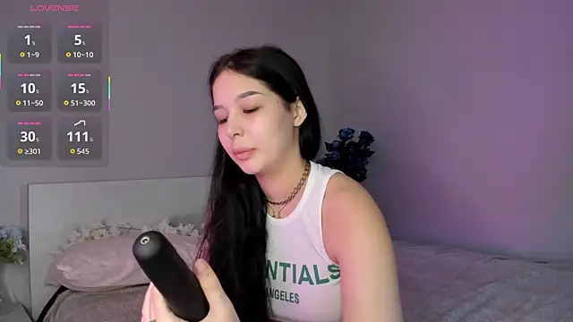 Snapshot of missinfull chatting on 9, 5, 2026 missinfull online show from 9, 5, 2026