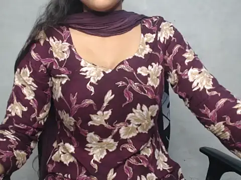 Snapshot of Shalini_Gaur chatting on 24, 7, 2026 Shalini Gaur online show from 24, 7, 2026
