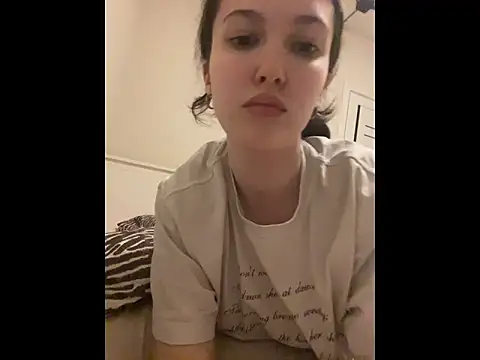 Snapshot of d0p34ng3l chatting on 6, 5, 2026 d0p34ng3l online show from 6, 5, 2026