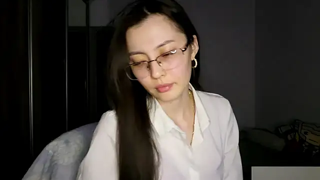 AshleyTropiano online show from 20, 5, 2026