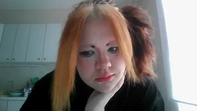 Amanda Mia  online show from 14, 5, 2026