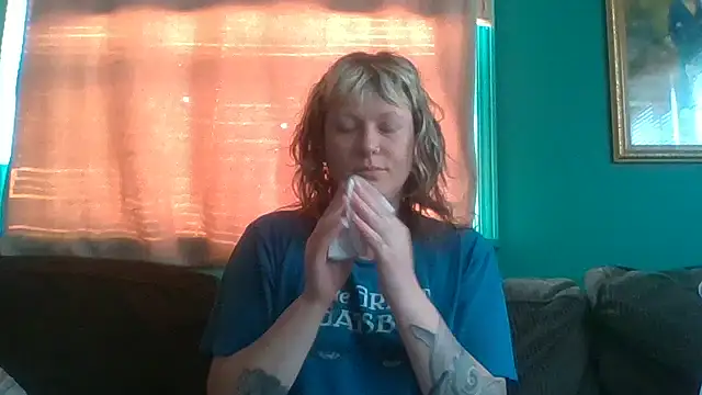 RosieSwitchBitch online show from 27, 6, 2026