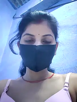 Snapshot of RUHI_1143 chatting on 29, 4, 2026 RUHI 1143 online show from 29, 4, 2026