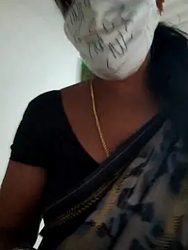 Tamil Hot HoneyBee online show from 9, 5, 2026