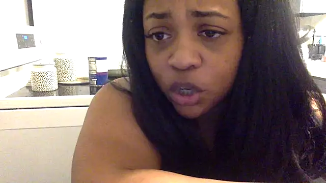Snapshot of richierichelle chatting on 21, 5, 2026 richierichelle online show from 21, 5, 2026
