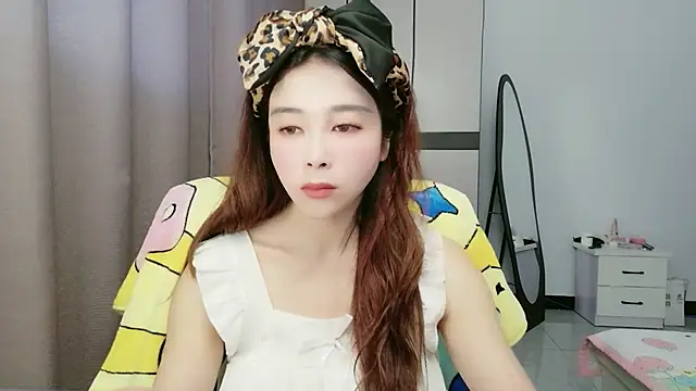 xiaoxiaohong030 online show from 8, 6, 2026