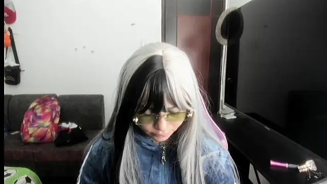 romina23 online show from 10, 5, 2026
