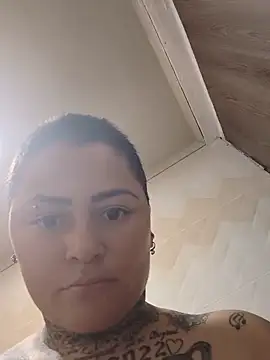 romina23 online show from 23, 5, 2026