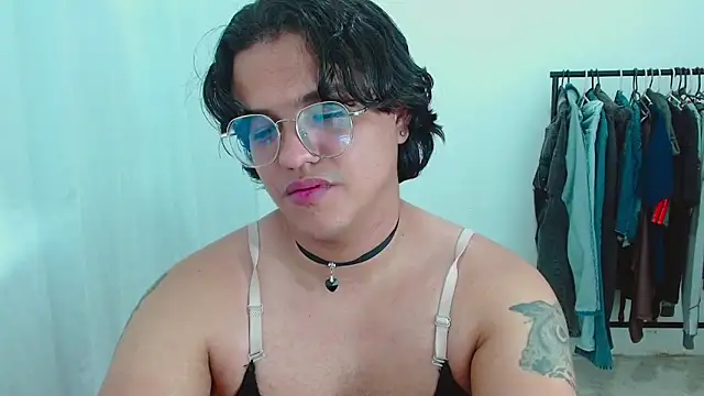 Snapshot of Diane_exotic chatting on 27, 5, 2026 Diane exotic online show from 27, 5, 2026