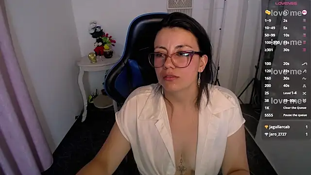 Snapshot of Valeri_bj chatting on 11, 6, 2026 Valeri bj online show from 11, 6, 2026