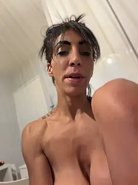 Yasmiinee online show from 8, 6, 2026