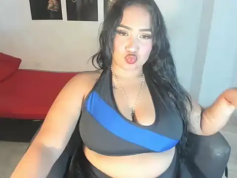 Curvybigassx online show from 24, 7, 2026