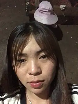 Hana pusy online show from 25, 4, 2026