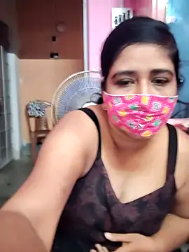Snapshot of Rulali_44 chatting on 5, 7, 2026 Rulali 44 online show from 5, 7, 2026