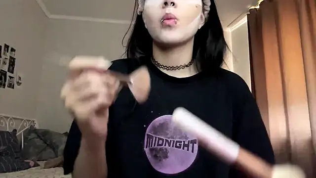 LouisePavlides online show from 30, 5, 2026