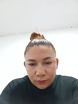 Snapshot of Luna_Morch chatting on 10, 6, 2026 Luna Morch online show from 10, 6, 2026