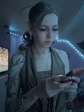 Lina-420 online show from 11, 6, 2026