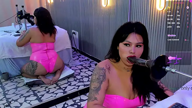 brunette zoe online show from 7, 5, 2026