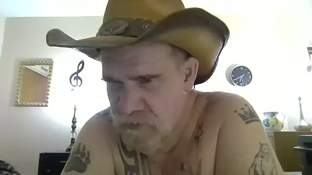 Snapshot of Caesar_Baxter chatting on 29, 4, 2026 Caesar Baxter online show from 29, 4, 2026