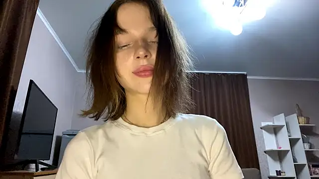 asunasue online show from 28, 4, 2026