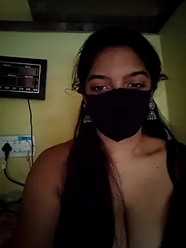 Snapshot of vanika2000 chatting on 1, 7, 2026 vanika2000 online show from 1, 7, 2026