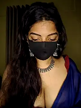Snapshot of vanika2000 chatting on 23, 7, 2026 vanika2000 online show from 23, 7, 2026