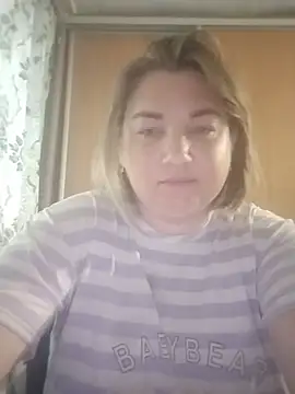 MiyaOlliver online show from 29, 6, 2026