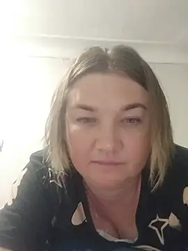 MiyaOlliver online show from 5, 8, 2026
