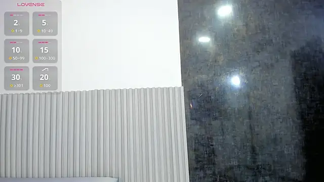 Snapshot of nahomy_park chatting on 19, 5, 2026 nahomy park online show from 19, 5, 2026