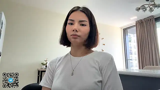 MarylnMonnier online show from 27, 4, 2026