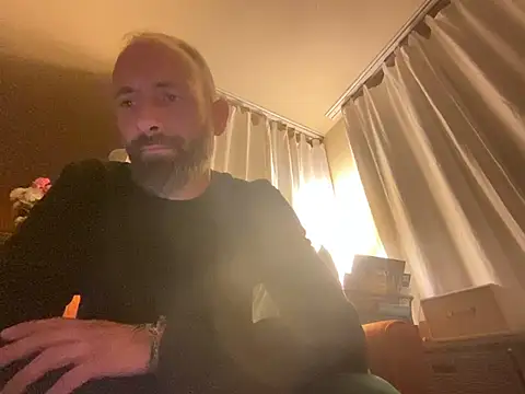 thefrenchi09 online show from 8, 8, 2026