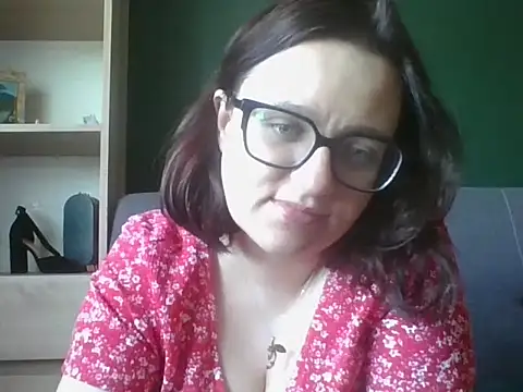 sensual paris online show from 27, 4, 2026