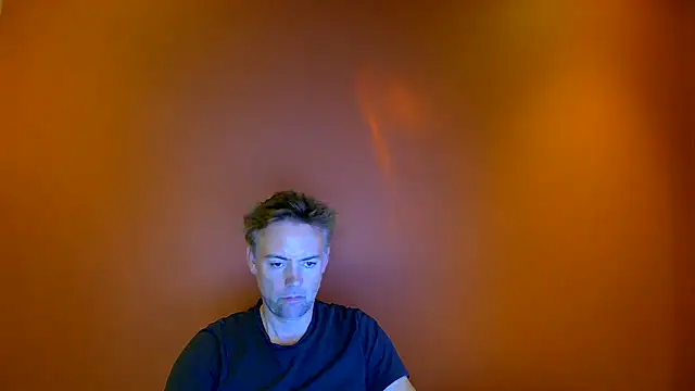 BronzeShowtime67 online show from 29, 4, 2026