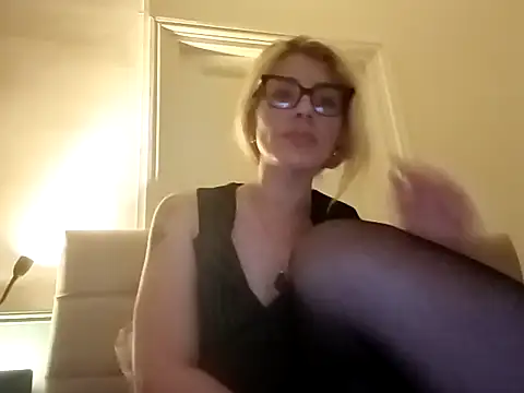 Goddess-Anne online show from 8, 6, 2026