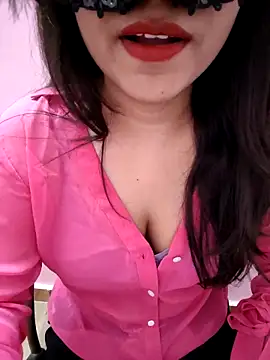 Razoee online show from 21, 5, 2026